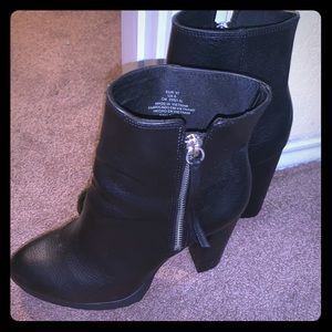 Black H&M thick heel booties
